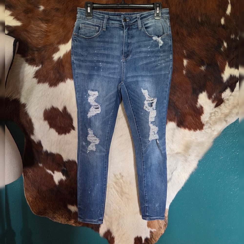 Judy Blue Skinny Blue Jeans with Distressed Detailing